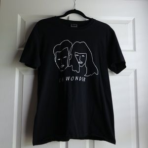 Black Oh Wonder t-shirt